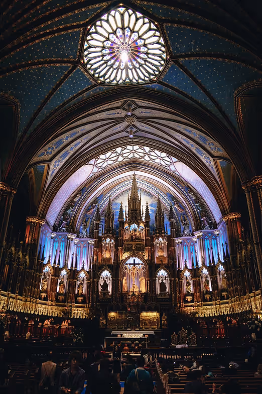Ein Wintermärchen in Montreal: Dinge, die im Dezember im Herzen Kanadas zu tun sind
