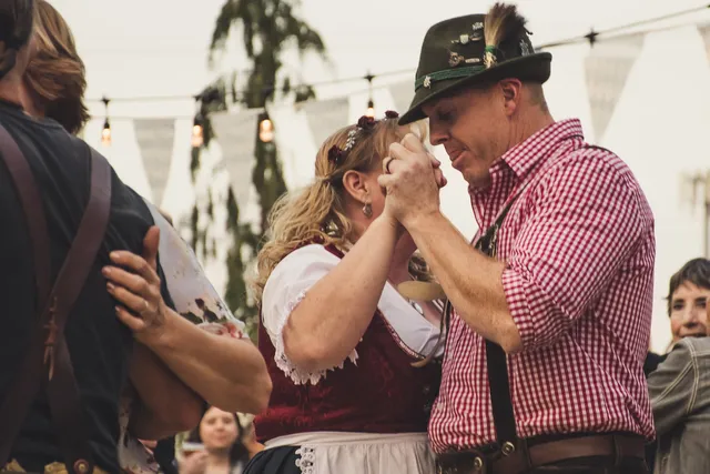 beste Orte im Oktober zu besuchen